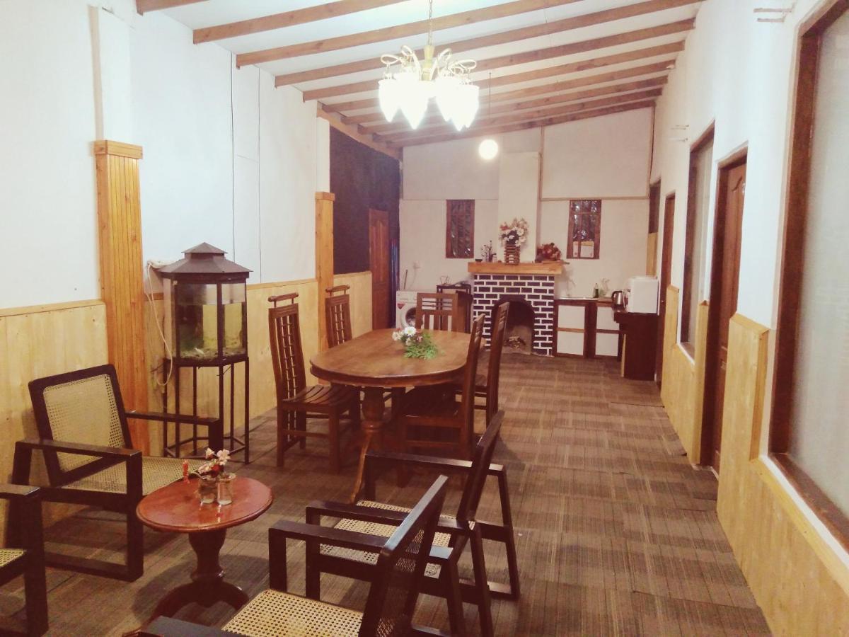 Bed and Breakfast Golden King Guest Нувара-Элия Экстерьер фото